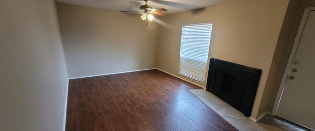 112 Friendswood — photo 4