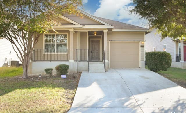 11322 Camp Creek — photo 1