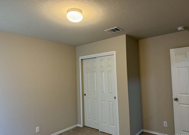 11322 Camp Creek — photo 3