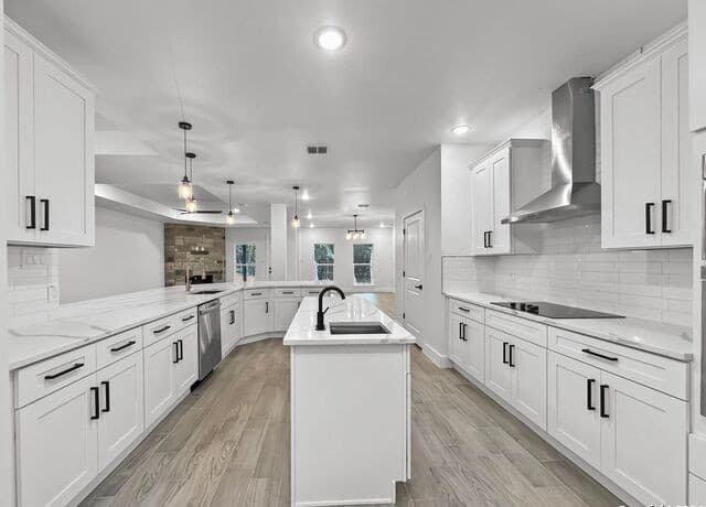 111 S Jesse Stiff — photo 5