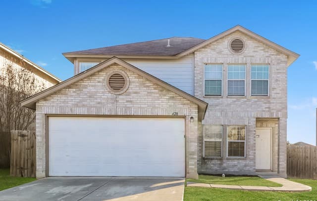 428 Centroloma St — photo 1