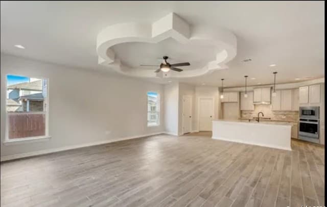 11127 Butterfly Bush — photo 4