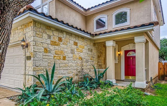 1355 Pinnacle Falls — photo 3