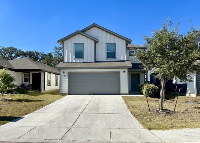 7329 Yucca Place — photo 1