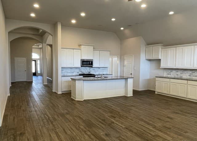 9114 Yearling St — photo 2