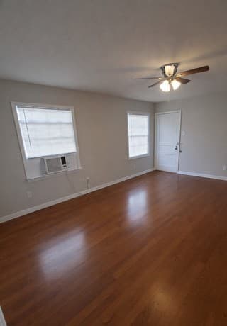 734 Donaldson Ave Unit D — photo 2