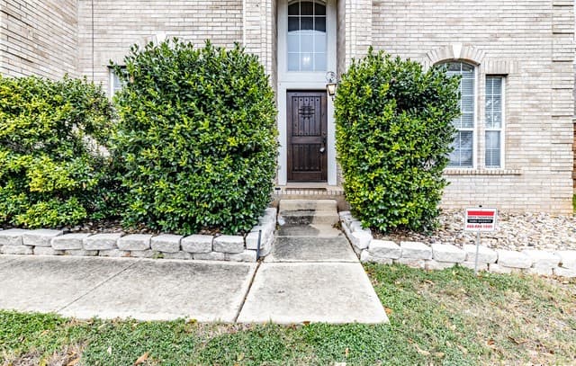 18035 Green Knoll — photo 4