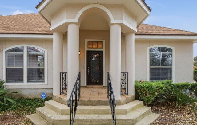 8906 Breanna Oaks — photo 5