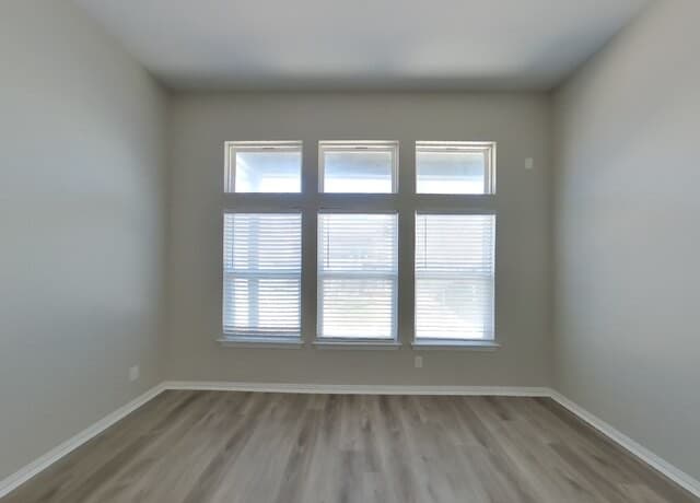 7950 Headwaters — photo 3