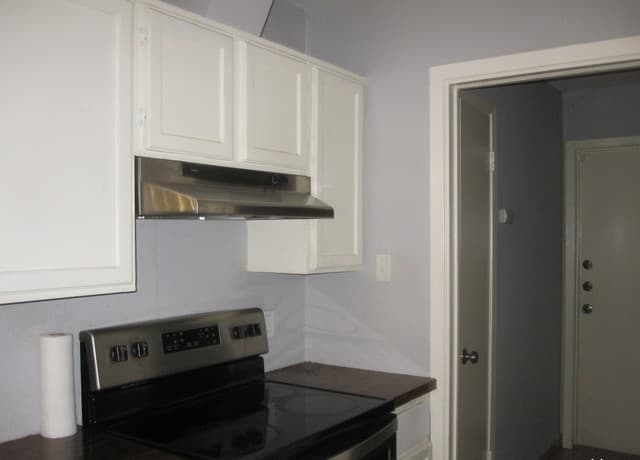 3219 Meadow Dr — photo 5