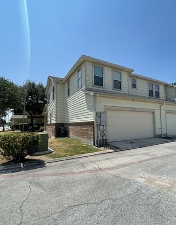 4942 Grey Hawk St — photo 3