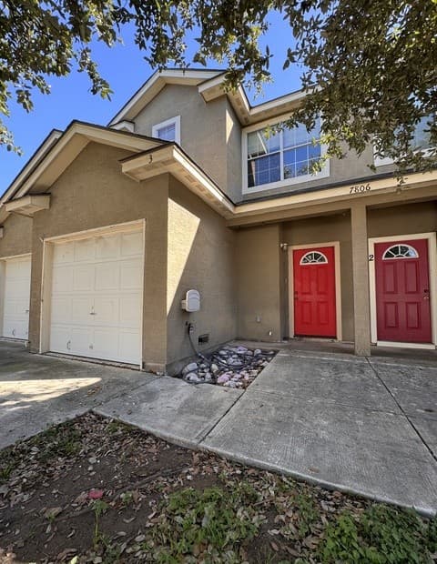 7806 Kingsbury Unit 3 — photo 1