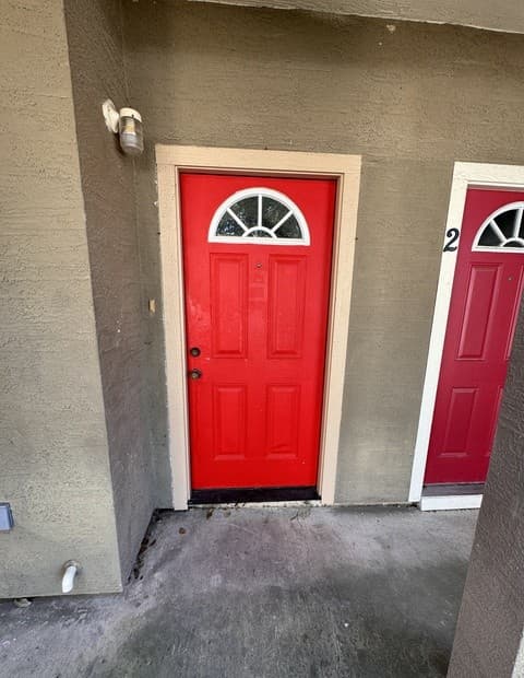 7806 Kingsbury Unit 3 — photo 2