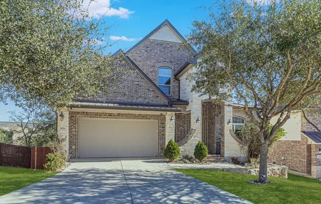 2426 Cortona Mist — photo 2