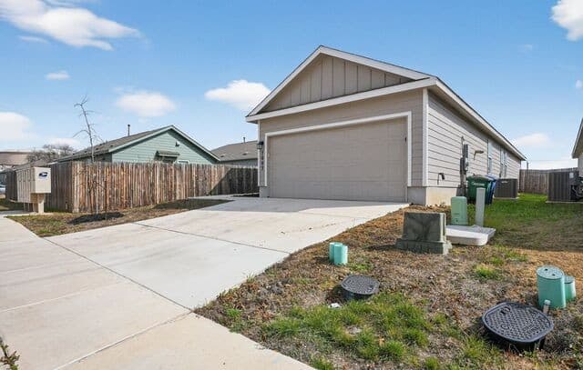 7002 Satellite — photo 2