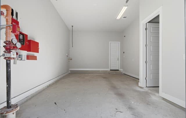 1817 N St Marys St Unit 102 — photo 4