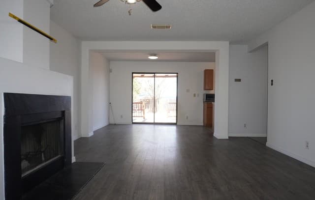 3636 Candlehill — photo 2