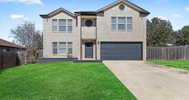 1021 Bridgemont Pl — photo 2