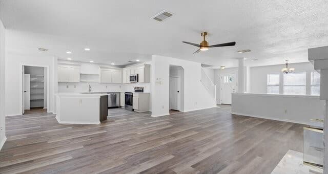 1021 Bridgemont Pl — photo 5