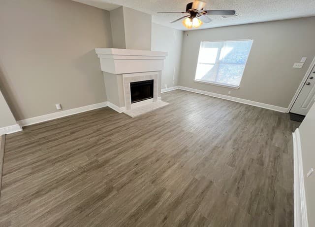 6210 Aragon Village — photo 4