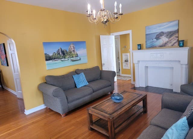 273 E Lullwood Ave — photo 3