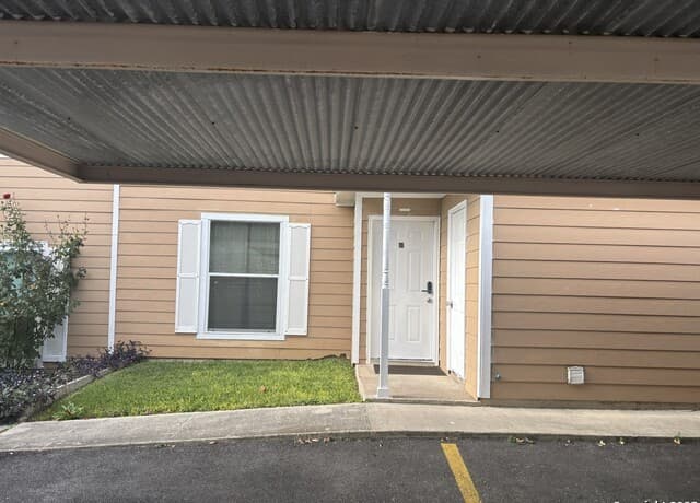 7322 Oak Manor Unit 41 — photo 3