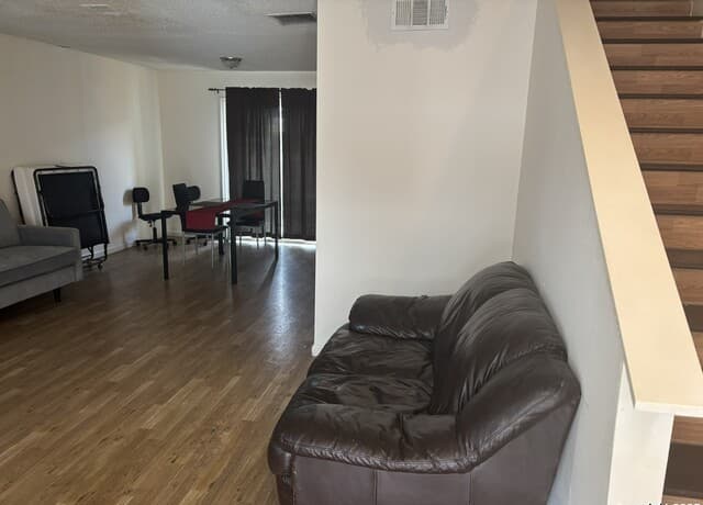 7322 Oak Manor Unit 41 — photo 5