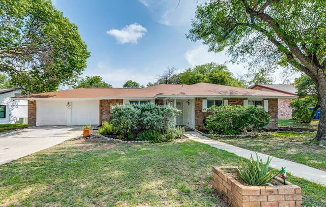 123 Stardream Dr — photo 2