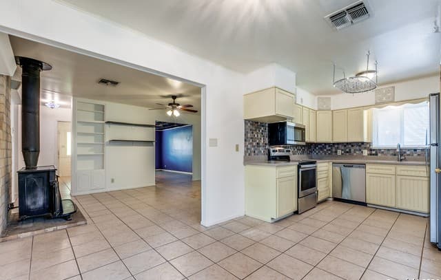 123 Stardream Dr — photo 5