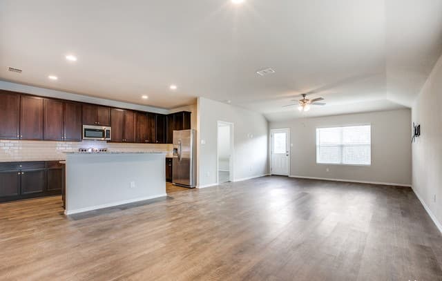 2025 Rhesus View — photo 3