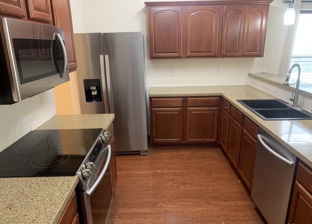 12023 Mill Pine — photo 5