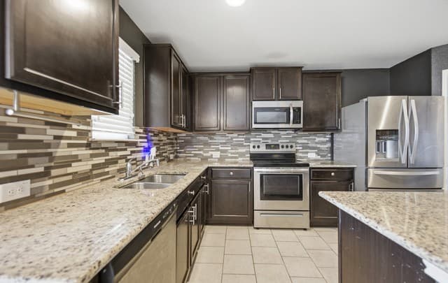 7411 Rigel Chase — photo 4