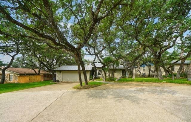 16907 Springhill — photo 2