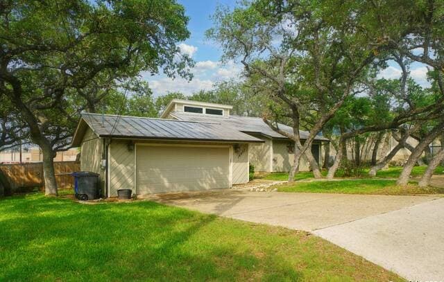 16907 Springhill — photo 3