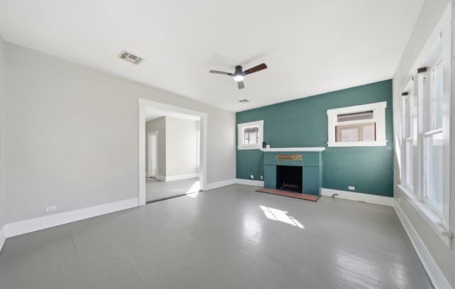 122 Biering Unit 2 — photo 1