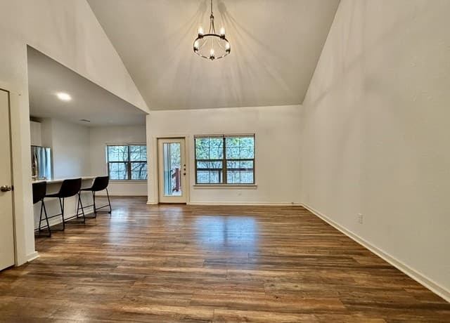 1513 Winding Creek — photo 4