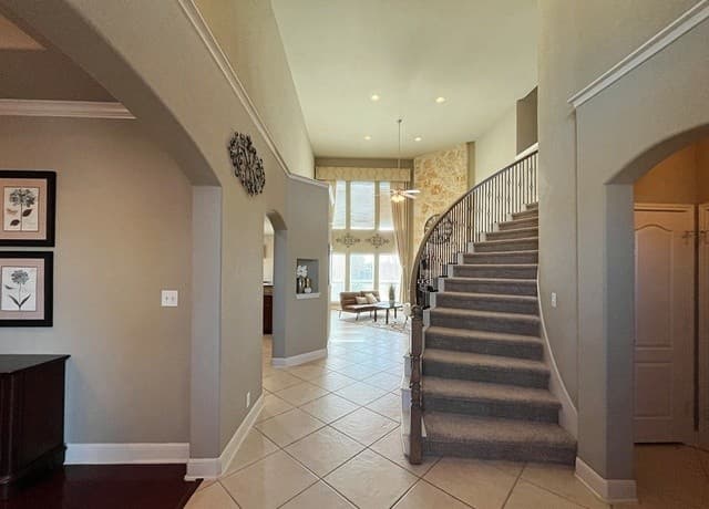 10500 Hunter Heights — photo 2