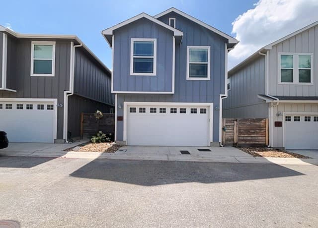 1511 E Sandalwood Unit 11