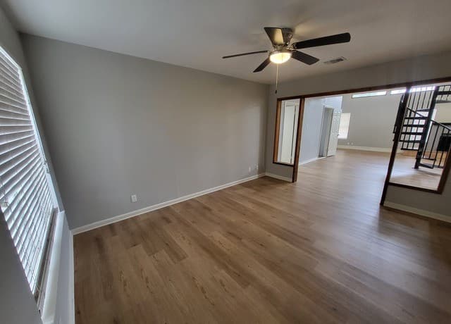 235 Basswood Dr — photo 3