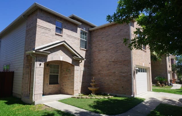 8955 Nature Trail — photo 1