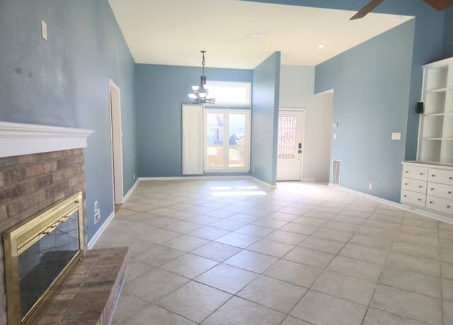 6321 Bowman — photo 4