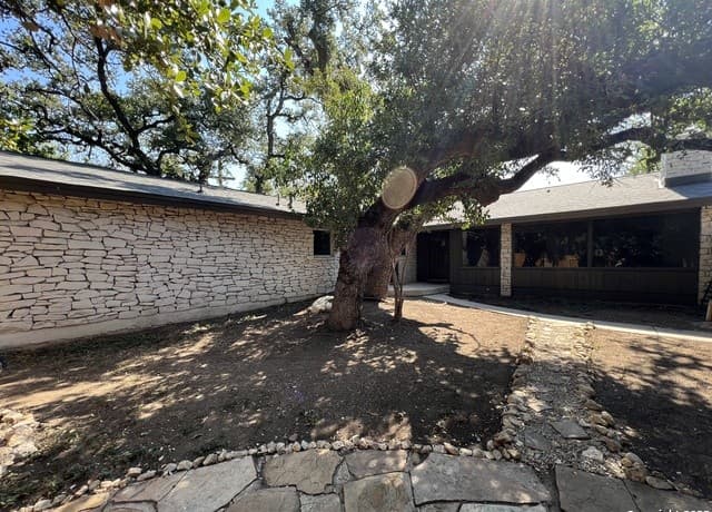 2605 Old Moss Rd — photo 2