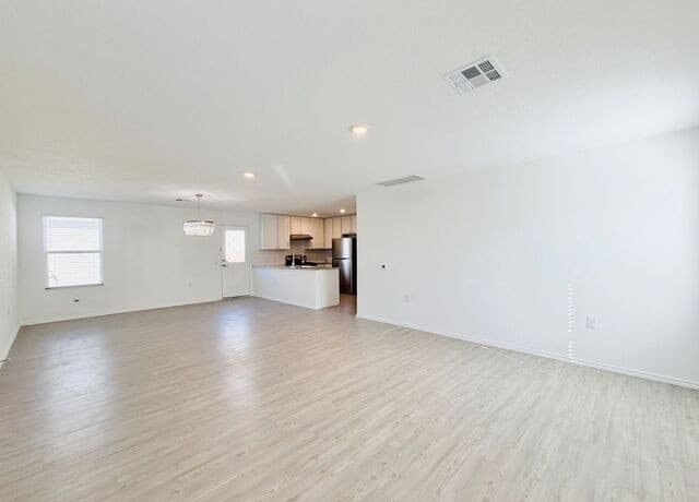 10154 Asta Trail — photo 4