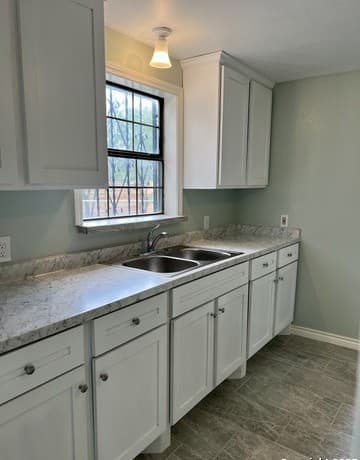 1218 Nw 23rd St Unit 2 — photo 2