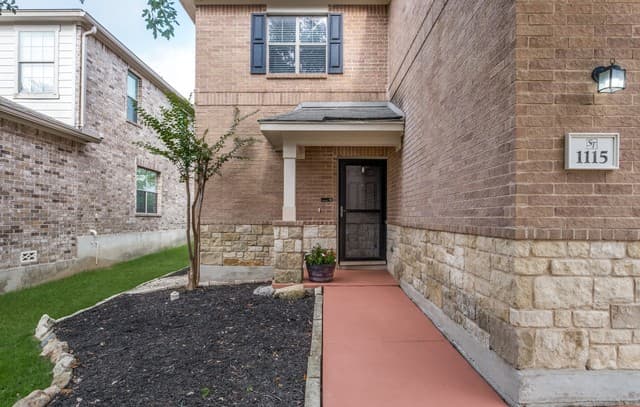 2515 Lynwood Bend Unit 102 — photo 2