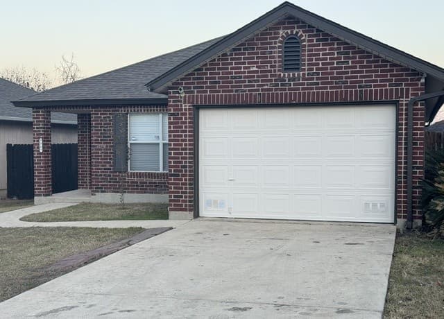 9967 Alexa — photo 2