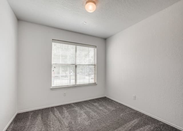 9335 Deer Blind — photo 2