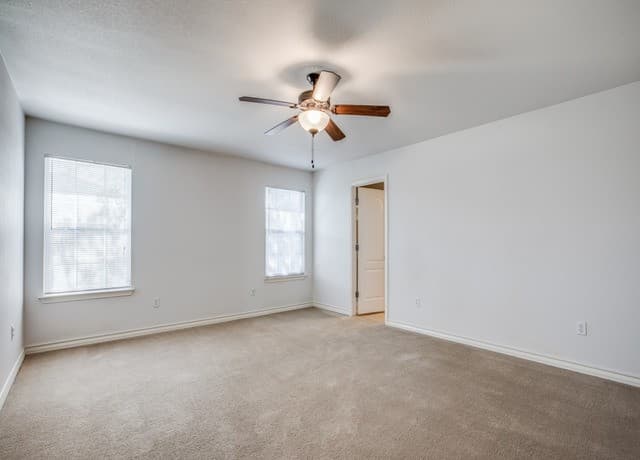 6102 Still — photo 2