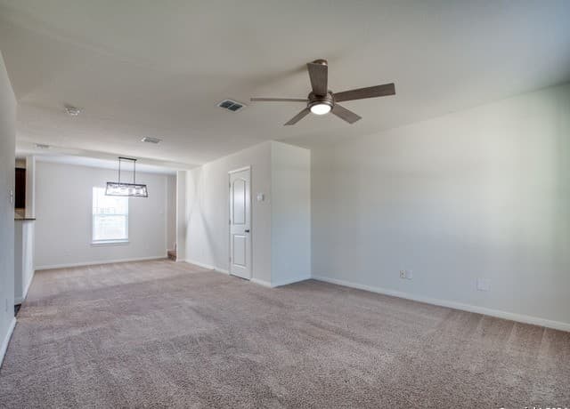 6528 Chevler Pass — photo 4