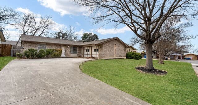 4710 Casa Bello — photo 2